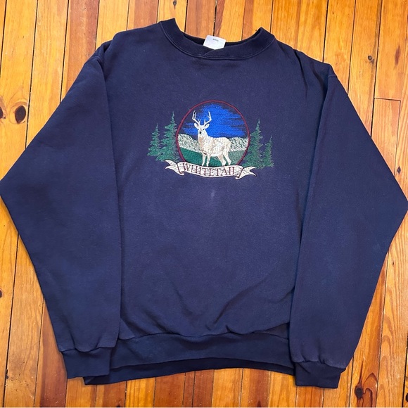 Vintage Nature Whitetail Deer Crewneck Sweatshirt Embroidered - Picture 1 of 8